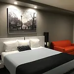 Crystal Inn